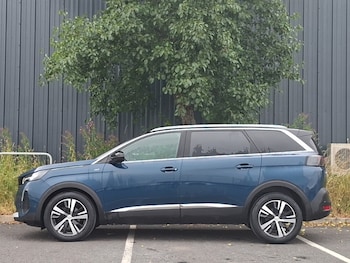 Used Peugeot 5008 2023 for sale - 79253313: Photo