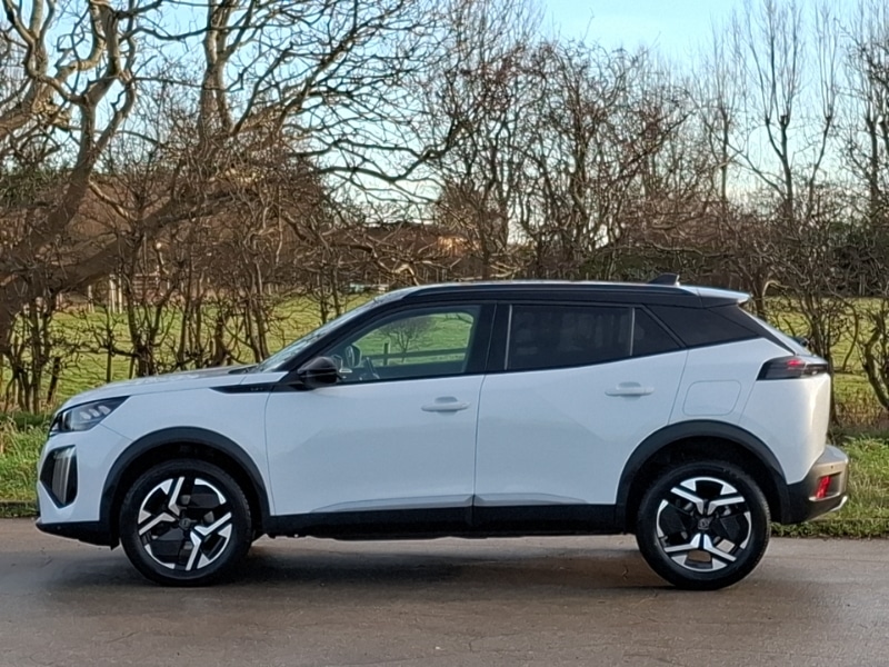 Used Peugeot 2008 2023 for sale - 76925247: Photo 4