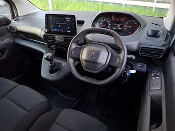 Used Peugeot Partner 2023 for sale - 78023710: Photo