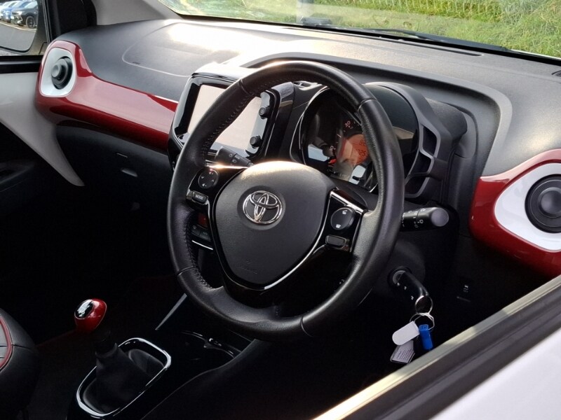 Used Toyota AYGO 2017 for sale - 77299585: Photo 12