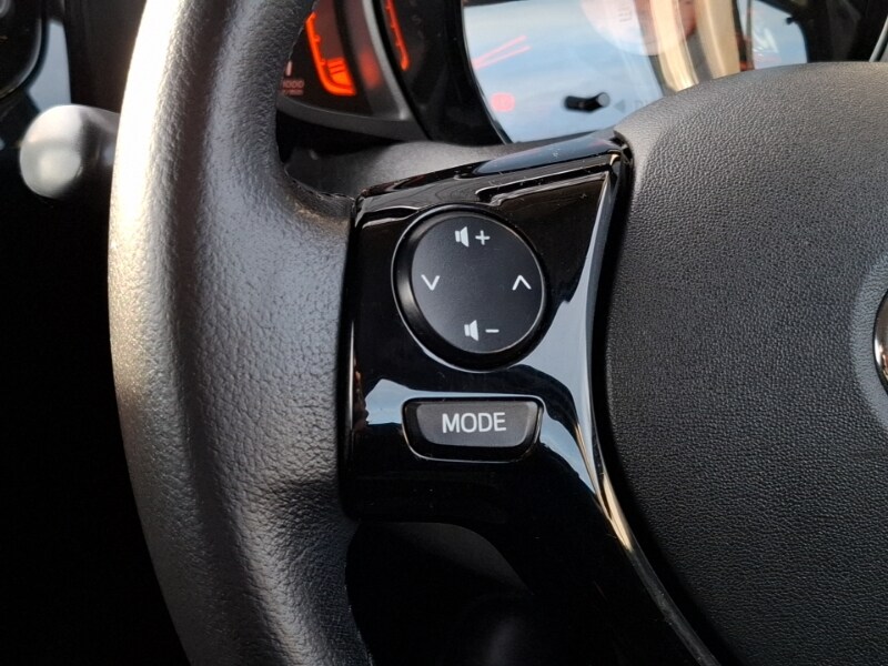 Used Toyota AYGO 2017 for sale - 77299585: Photo 17