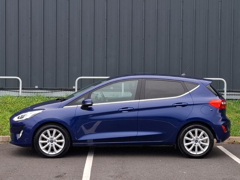 Used Ford Fiesta 2018 for sale - 76387935: Photo 4