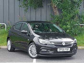 2019 - 1.6T 16V 200 Elite Nav 5dr