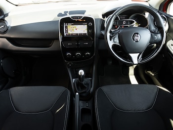 Used Renault Clio 2015 for sale - 79218387: Photo