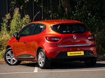 Used Renault Clio 2015 for sale - 79218387: Photo