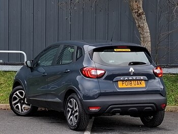 Used Renault Captur 2018 for sale - 77439270: Photo
