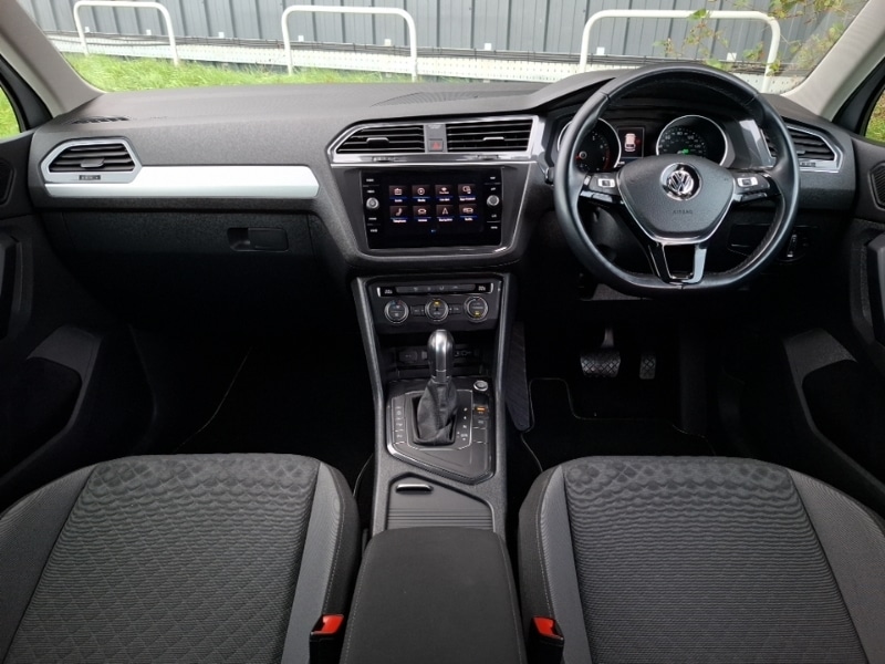 Used Volkswagen Tiguan 2019 for sale - 76383943: Photo 2