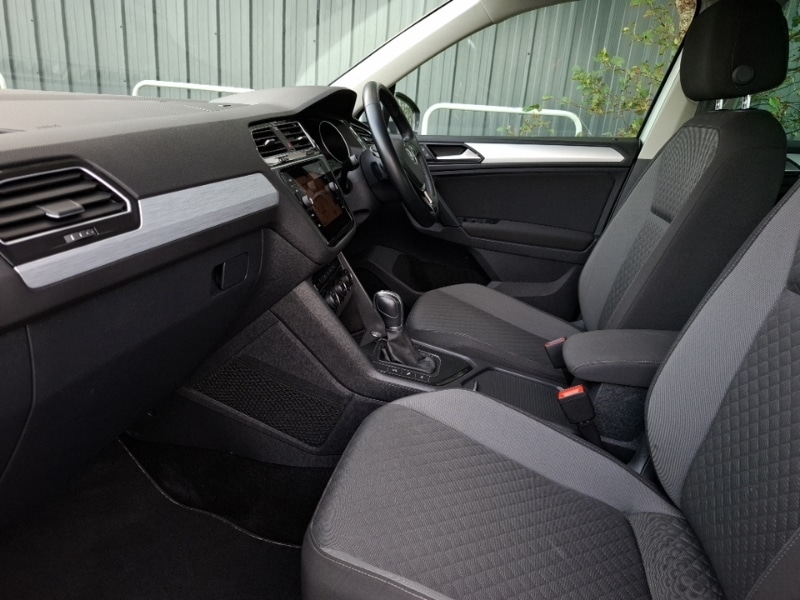 Used Volkswagen Tiguan 2019 for sale - 76383943: Photo 5