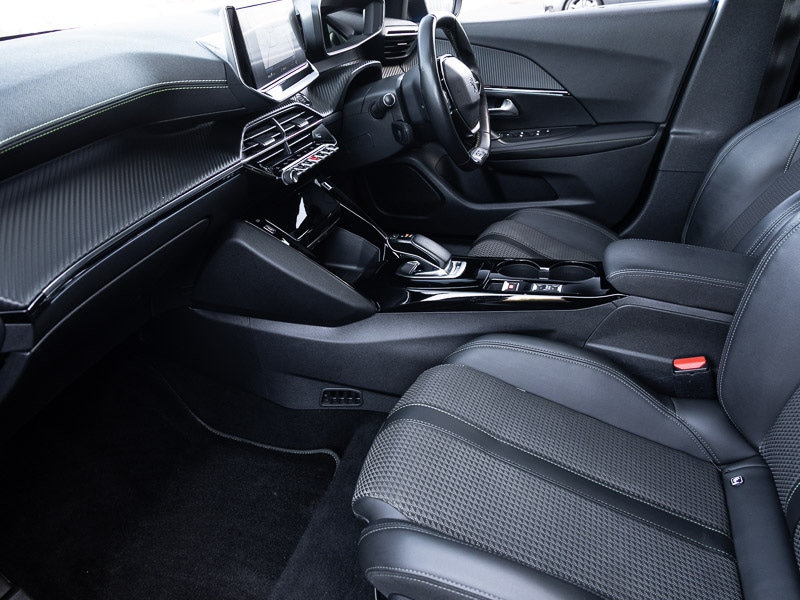 Used Peugeot 2008 2020 for sale - 77922368: Photo 5