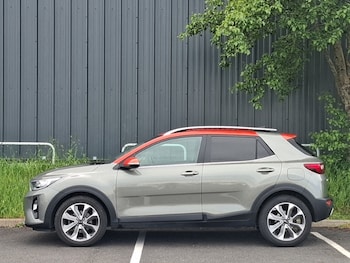 Used Kia Stonic 2019 for sale - 79569817: Photo