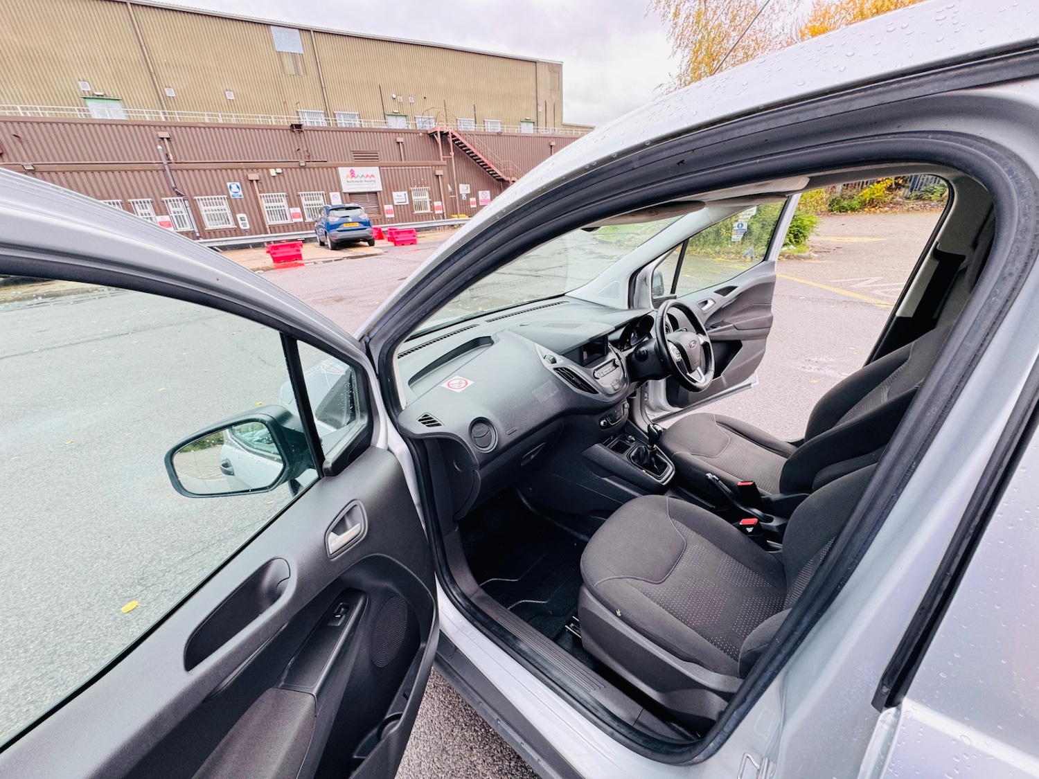 Used Ford Transit Courier 2019 for sale - 76519268: Photo 8