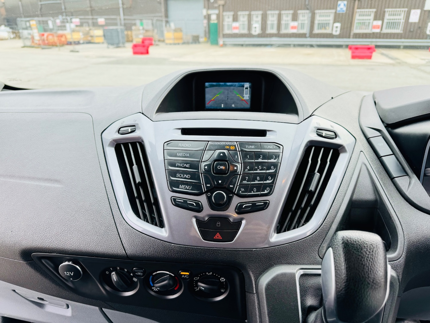 Used Ford Transit Custom 2017 for sale - 77980197: Photo 15