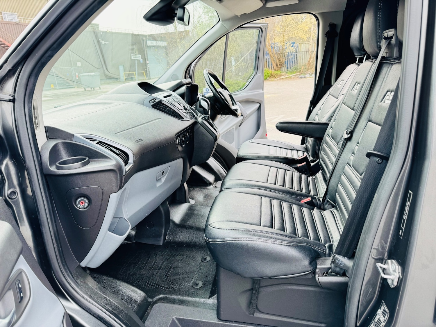 Used Ford Transit Custom 2017 for sale - 77980197: Photo 9