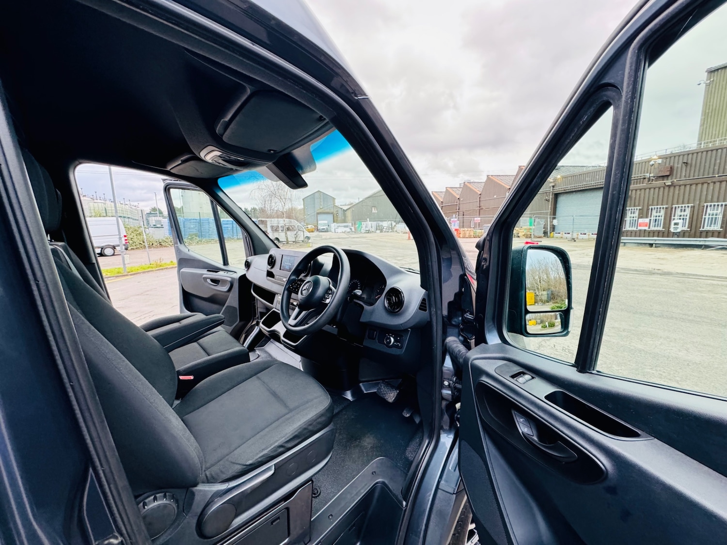 Used Mercedes-Benz Sprinter 2021 for sale - 77393612: Photo 11