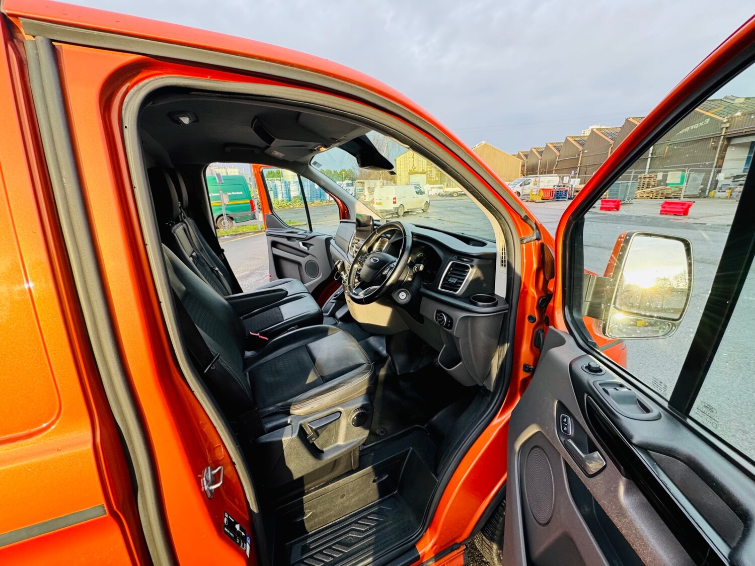 Used Ford Transit Custom 2018 for sale - 77354333: Photo 11