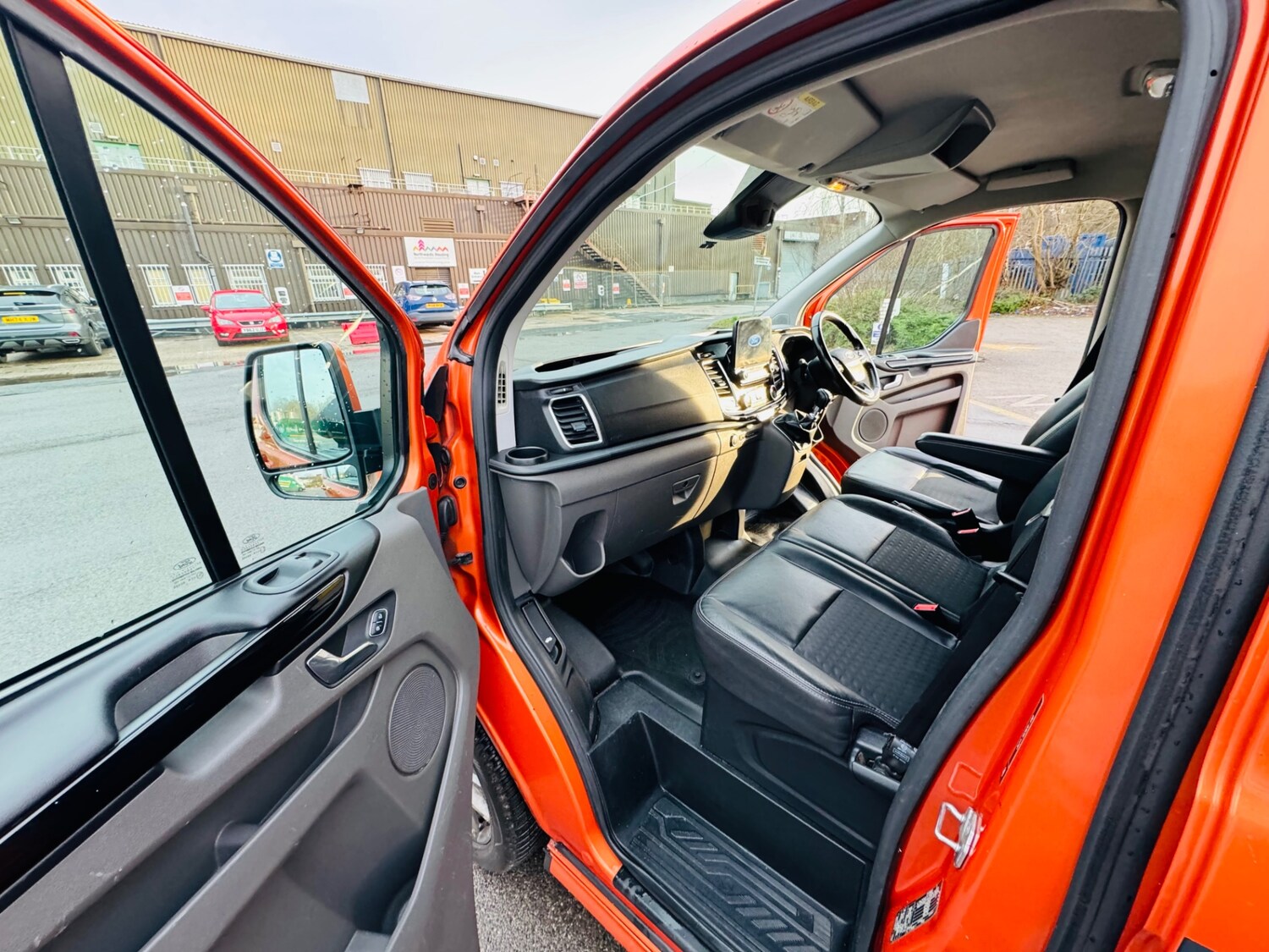 Used Ford Transit Custom 2018 for sale - 77354333: Photo 8