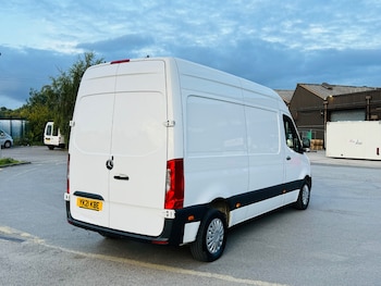 Used Mercedes-Benz Sprinter 2021 for sale - 76107496: Photo