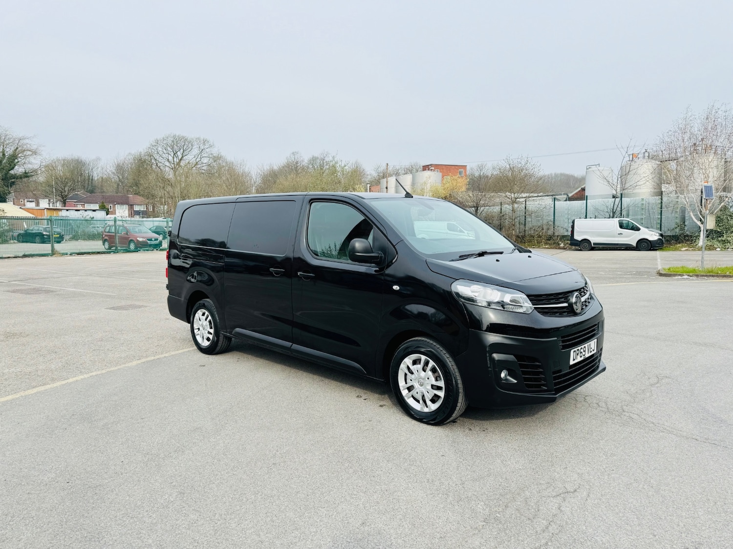 Used Vauxhall Vivaro 2019 for sale - 77980180: Photo 2