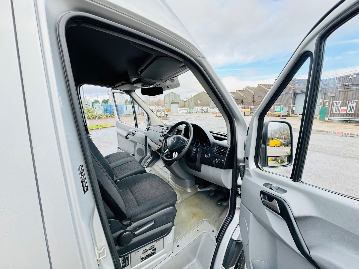 Used Mercedes-Benz Sprinter 2014 for sale - 77235853: Photo 11