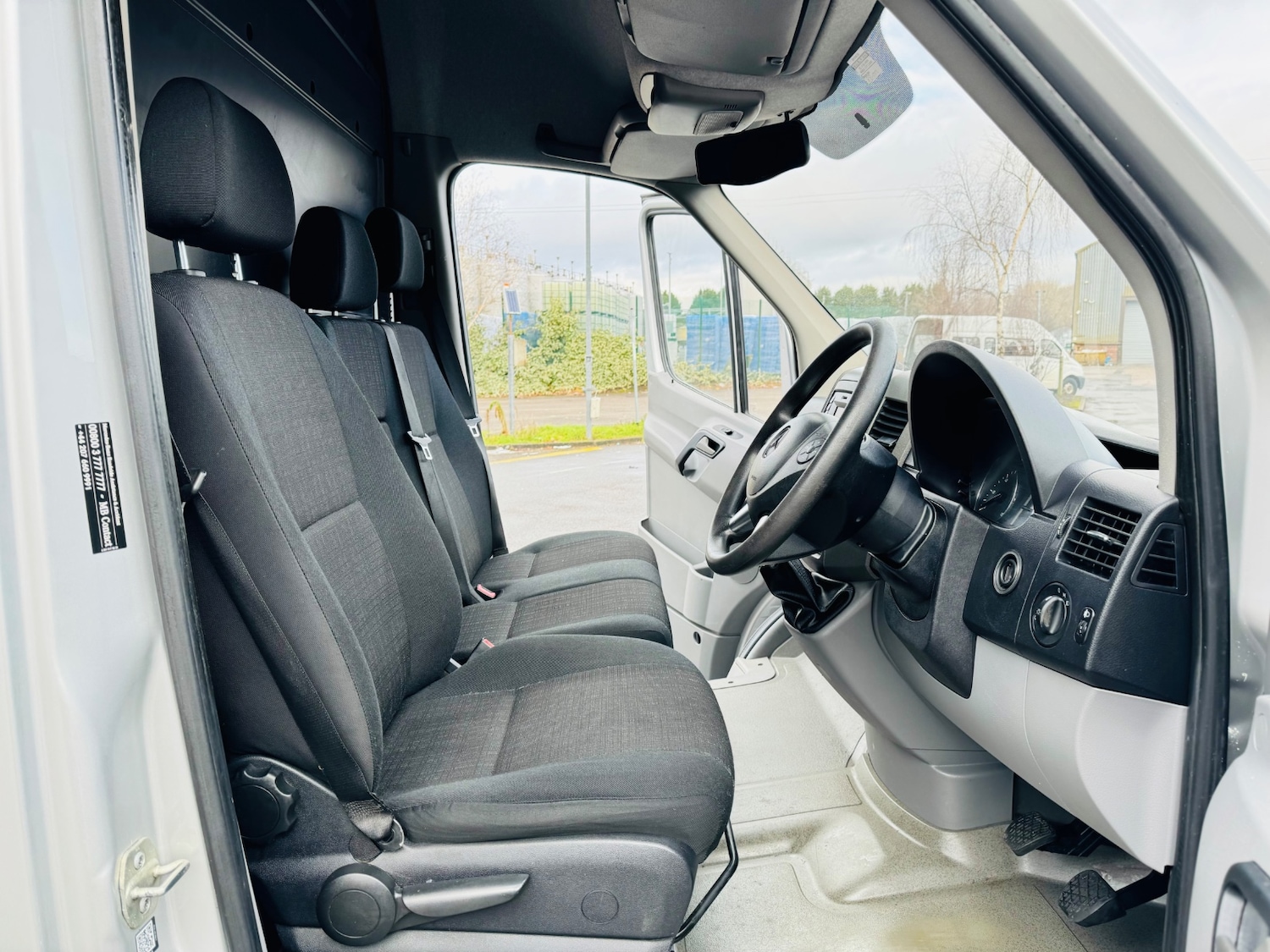 Used Mercedes-Benz Sprinter 2014 for sale - 77235853: Photo 12