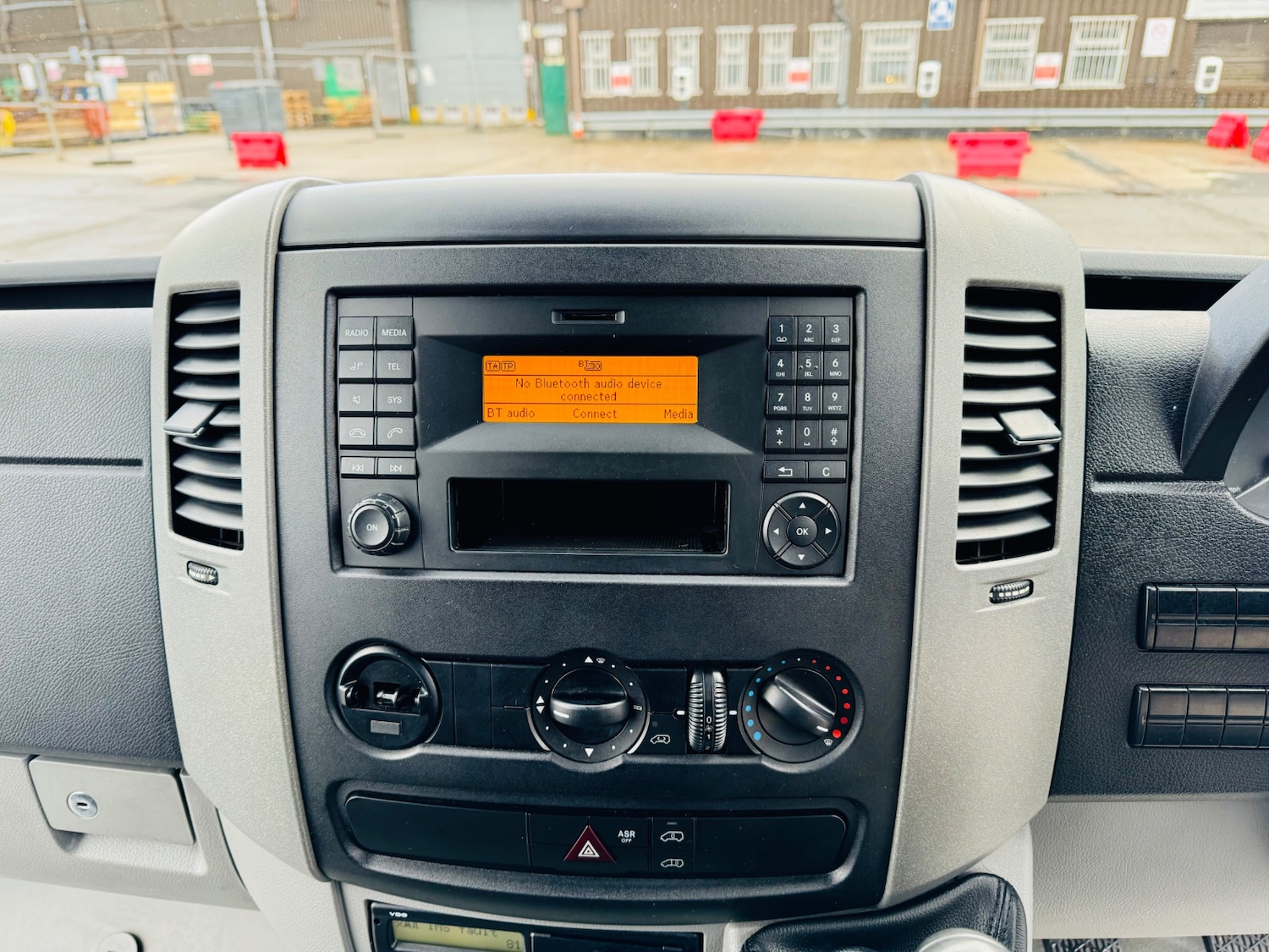 Used Mercedes-Benz Sprinter 2014 for sale - 77235853: Photo 15