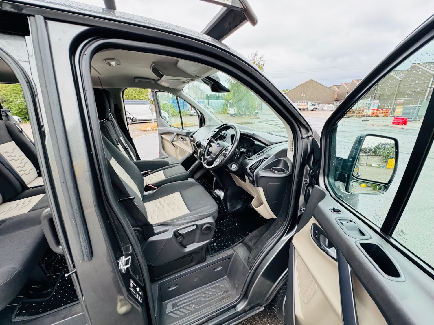 Used Ford Transit Custom 2017 for sale - 76518642: Photo 15