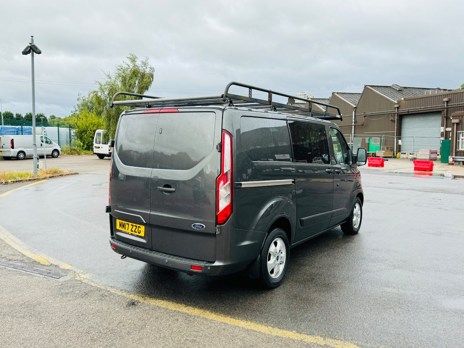 Used Ford Transit Custom 2017 for sale - 76518642: Photo 4