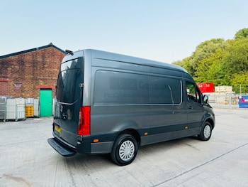 Used Mercedes-Benz Sprinter 2019 for sale - 79608774: Photo