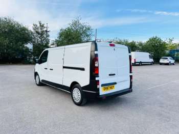 Used Vauxhall Vivaro 2017 for sale - 75026818: Photo