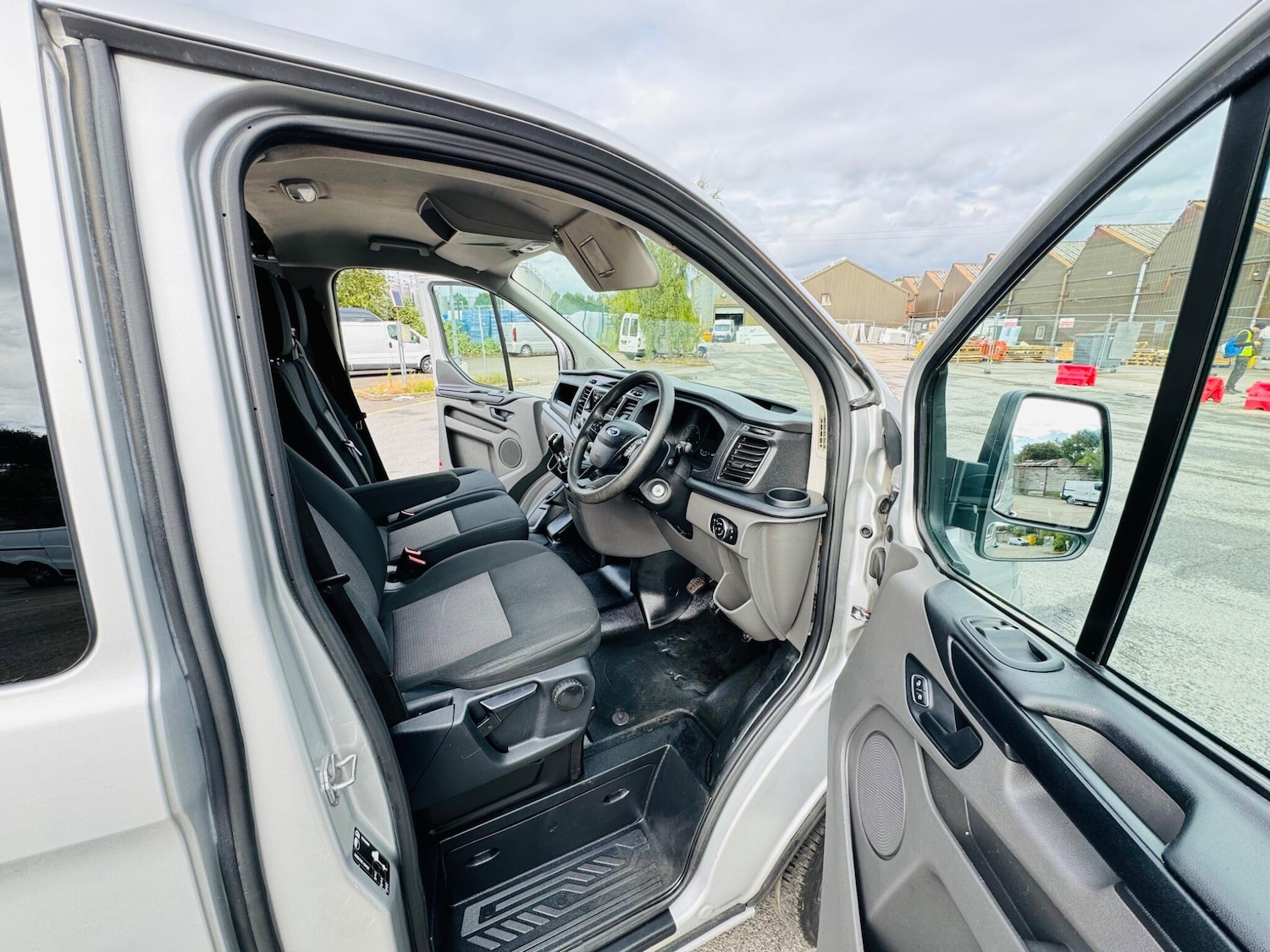 Used Ford Transit Custom 2019 for sale - 76423751: Photo 12