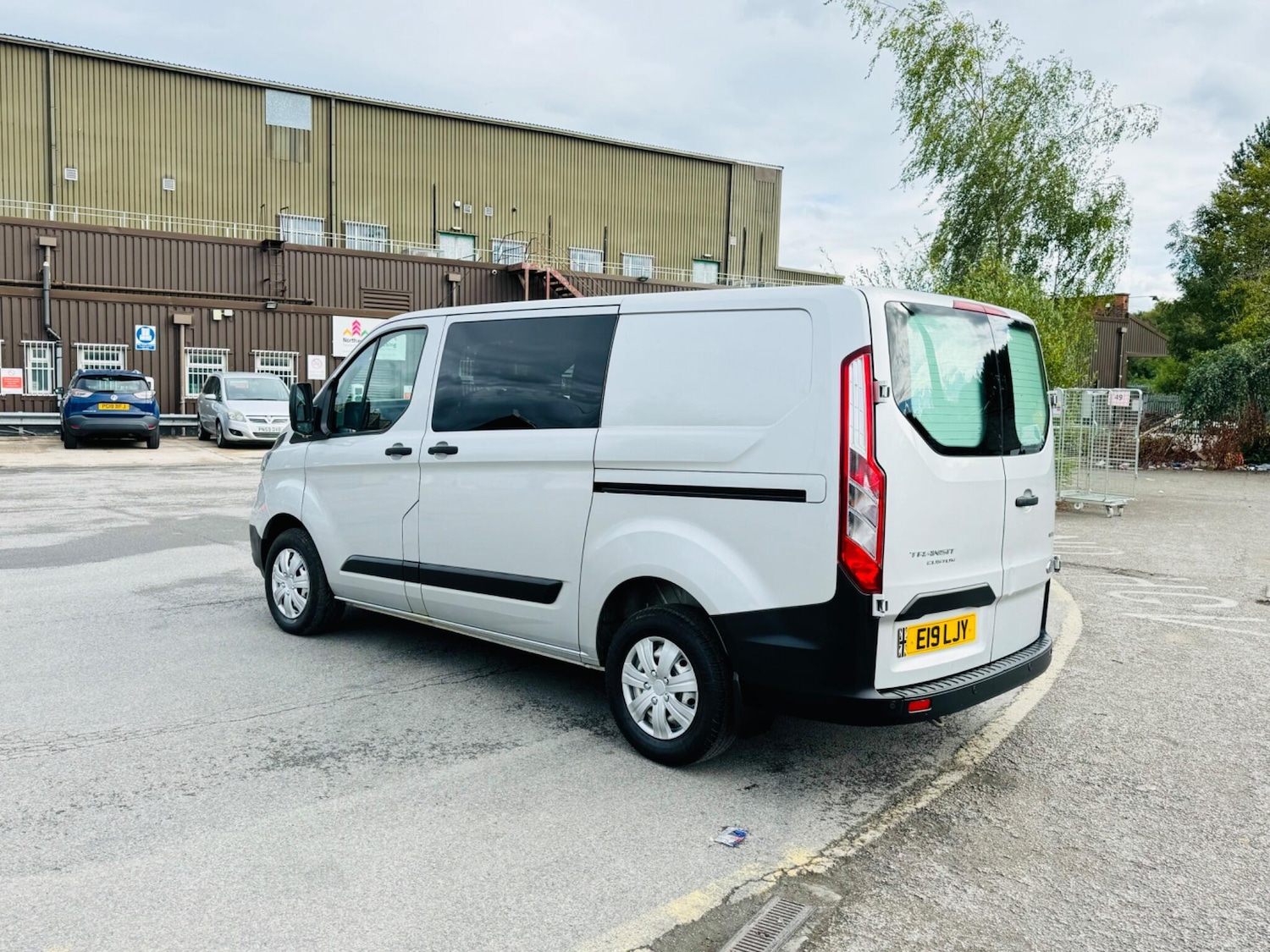 Used Ford Transit Custom 2019 for sale - 76423751: Photo 6