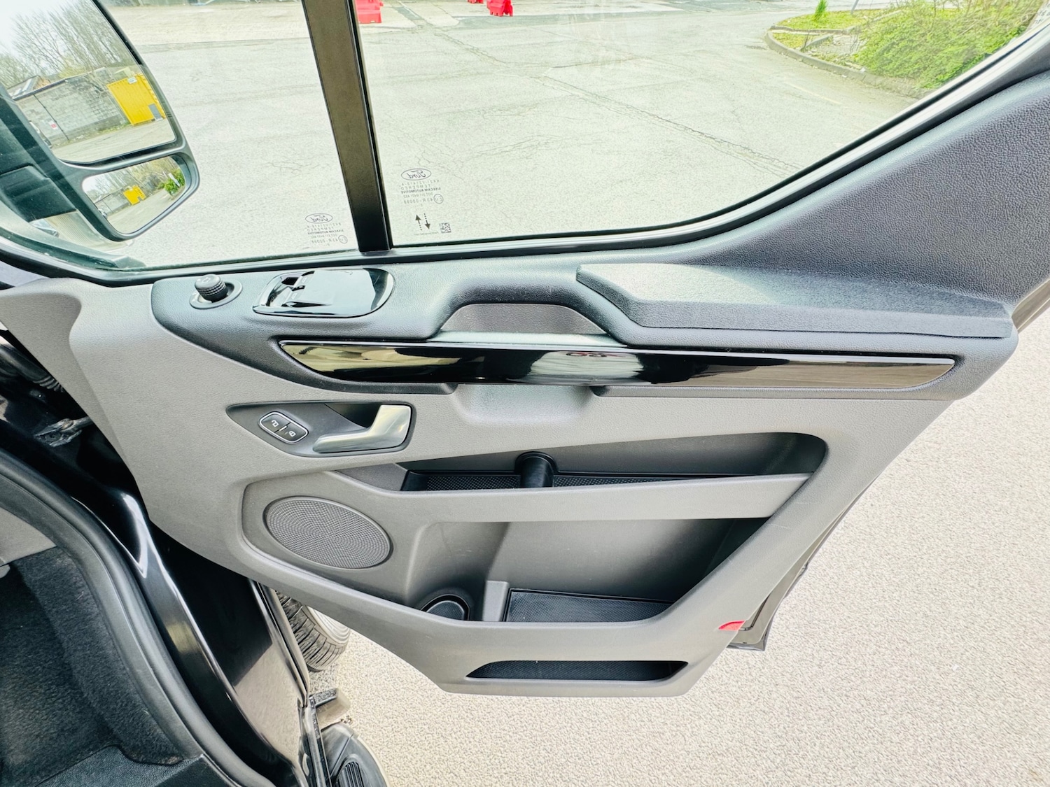 Used Ford Transit Custom 2020 for sale - 77980168: Photo 27