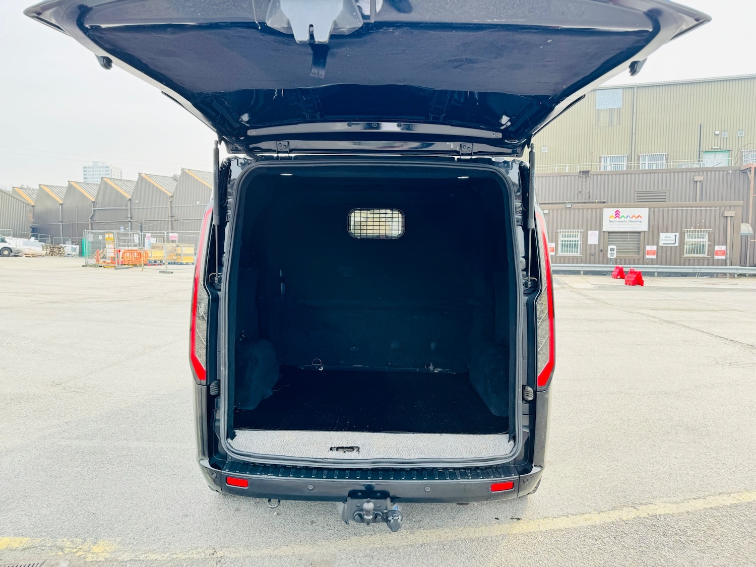 Used Ford Transit Custom 2020 for sale - 77980168: Photo 29