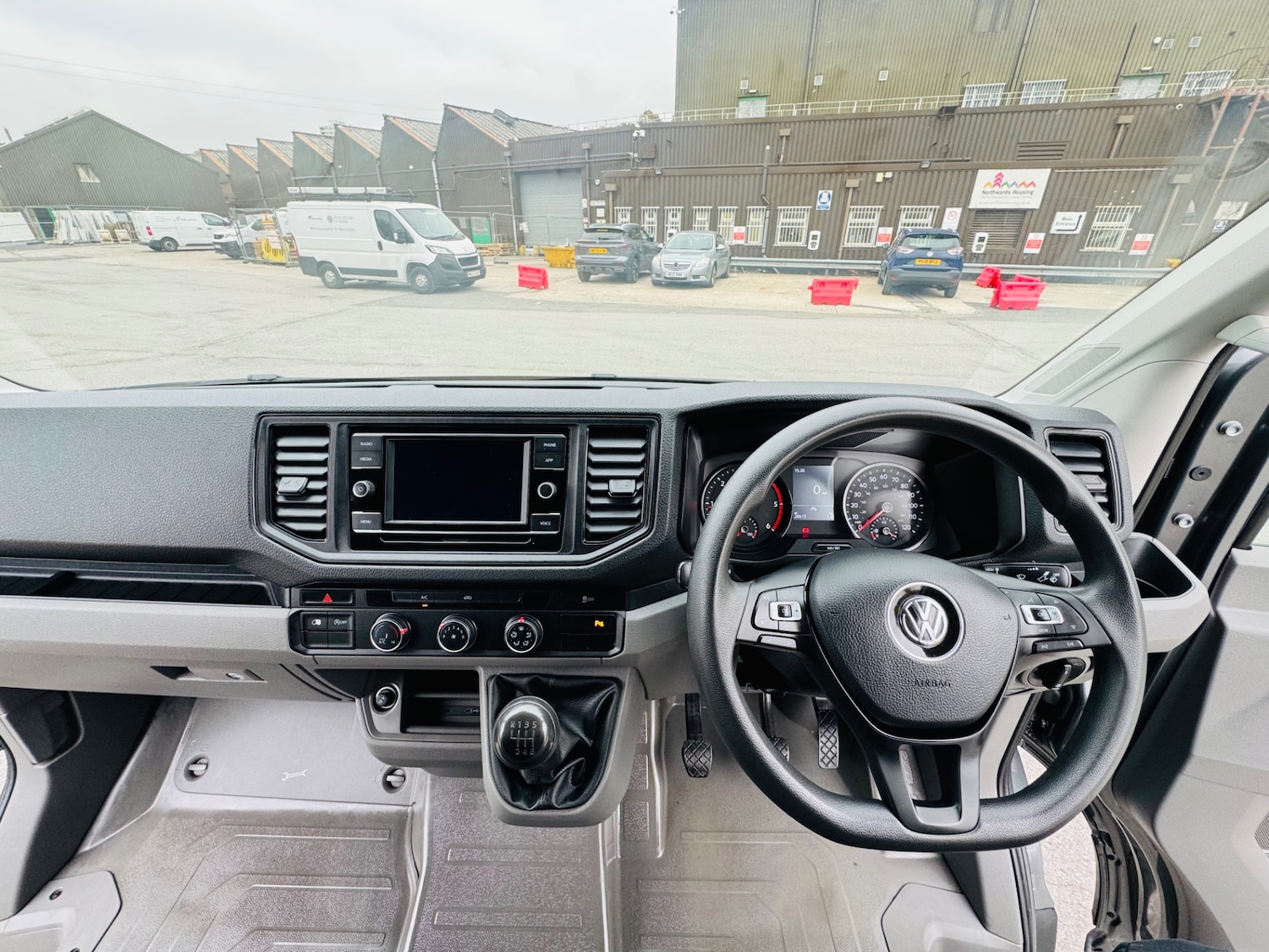 Used Volkswagen Crafter 2023 for sale - 76518659: Photo 14