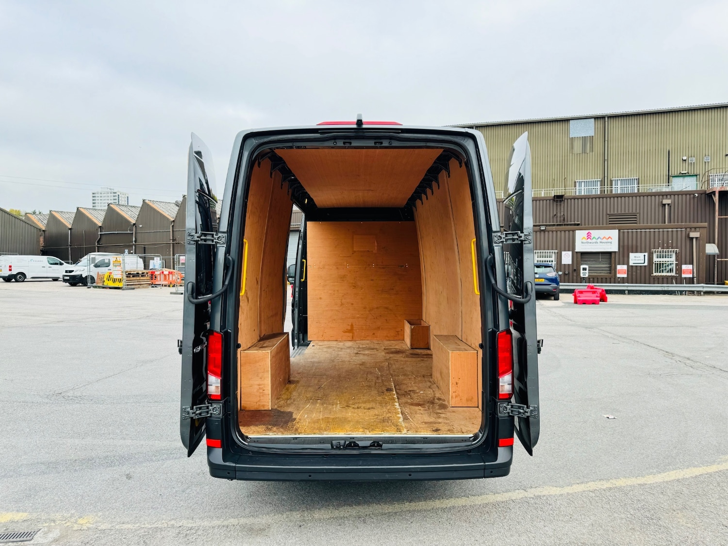 Used Volkswagen Crafter 2023 for sale - 76518659: Photo 17