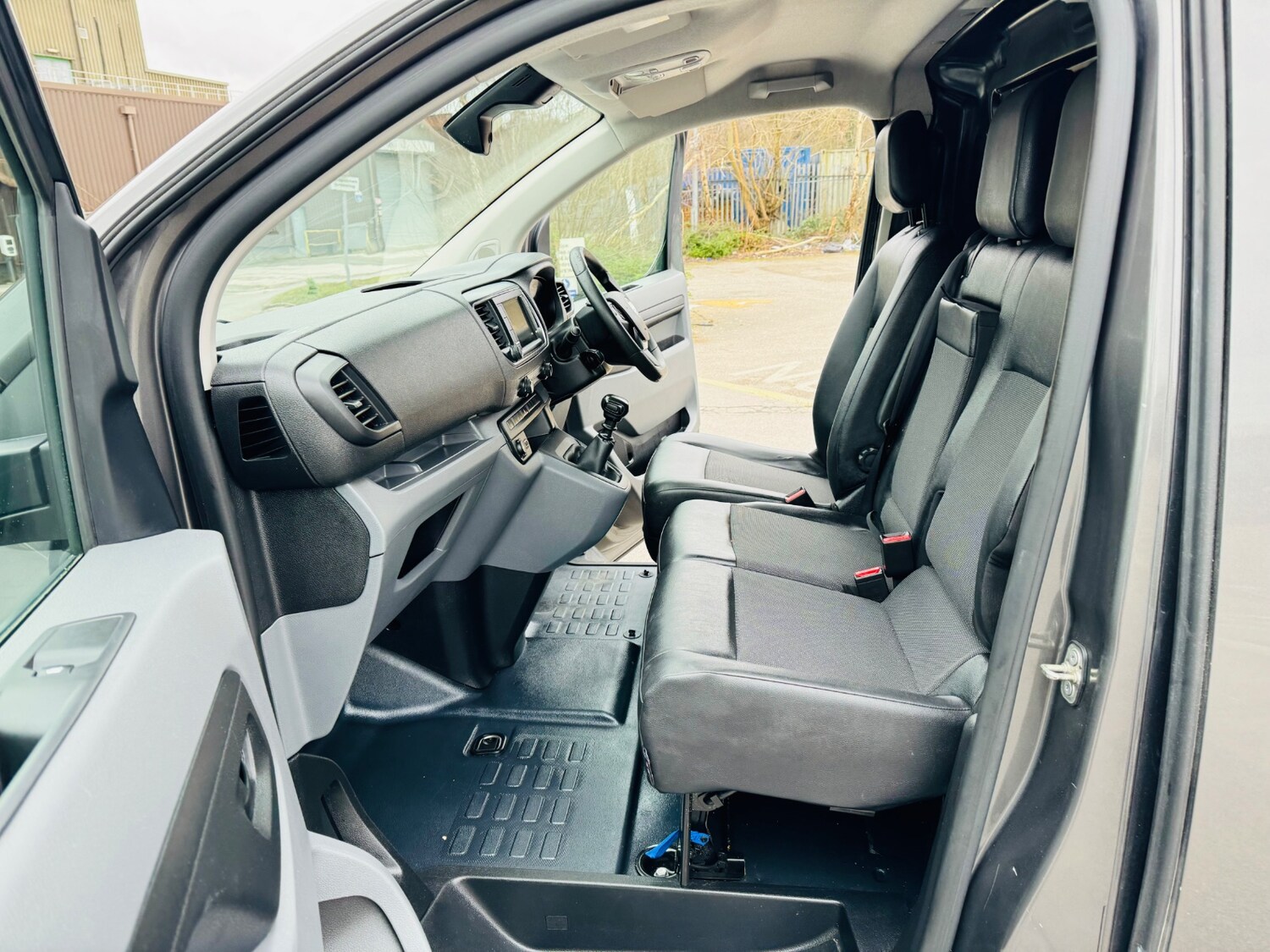 Used Vauxhall Vivaro 2021 for sale - 77593087: Photo 9