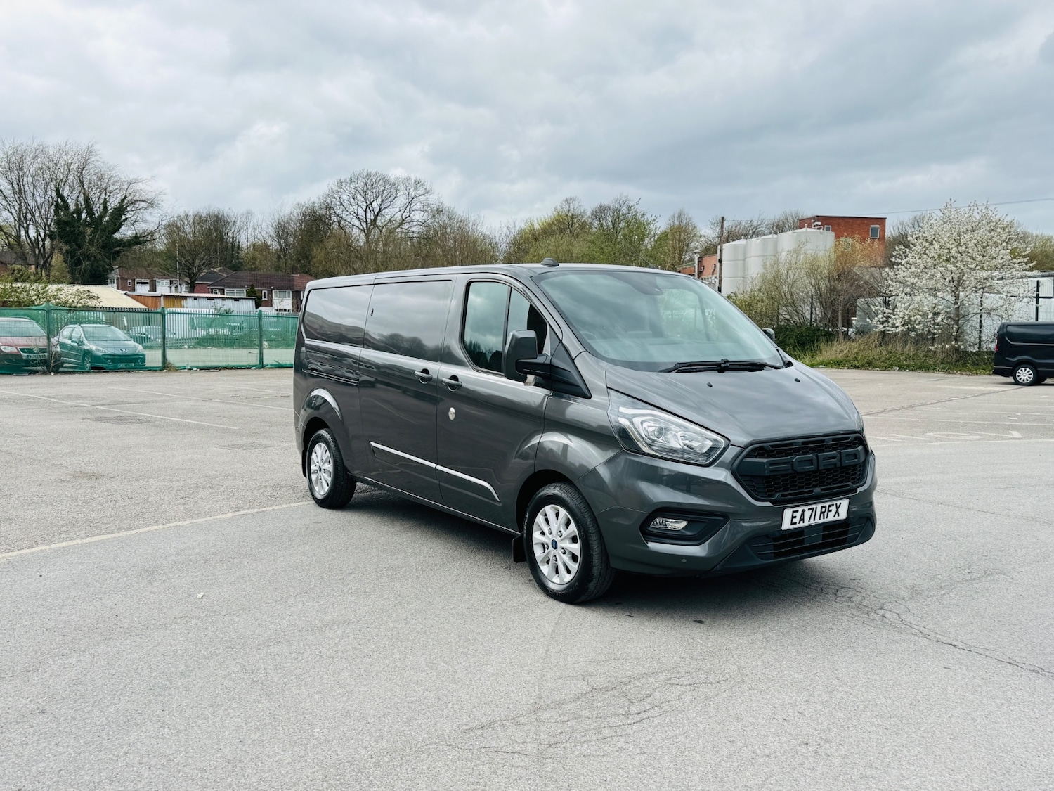 Used Ford Transit Custom 2021 for sale - 78135130: Photo 2