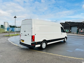Used Volkswagen Crafter 2021 for sale - 77703359: Photo