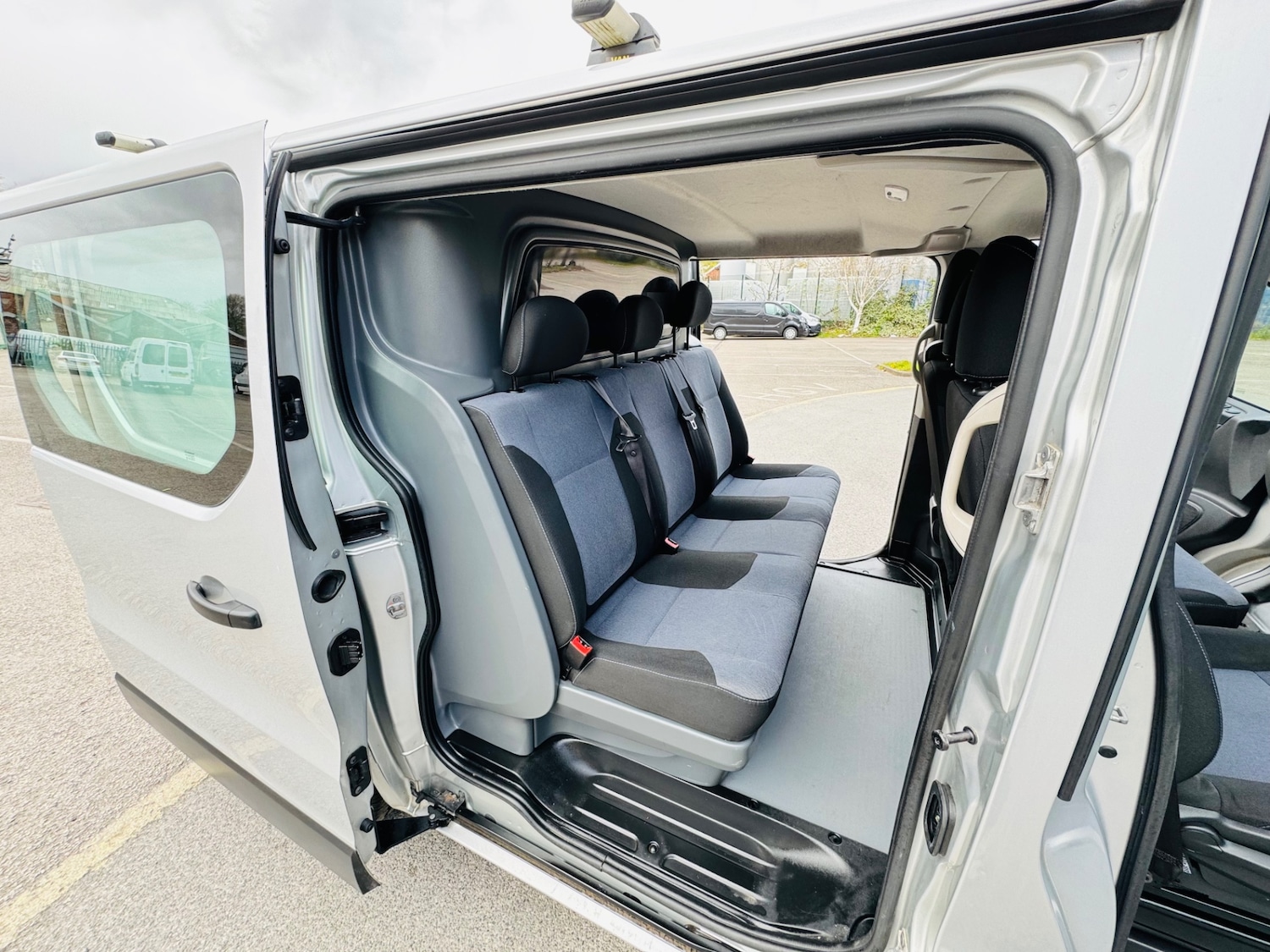 Used Vauxhall Vivaro 2018 for sale - 78212248: Photo 12