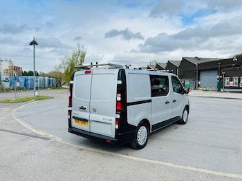 Used Vauxhall Vivaro 2018 for sale - 78212248: Photo