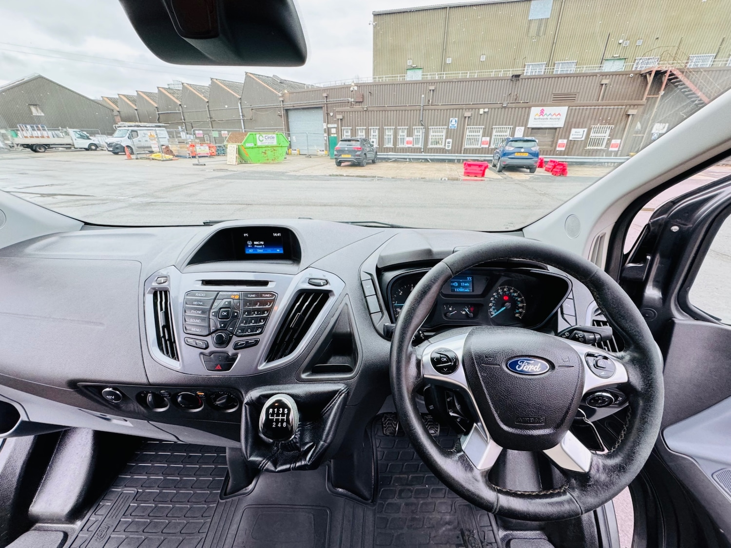 Used Ford Transit Custom 2017 for sale - 77463556: Photo 11