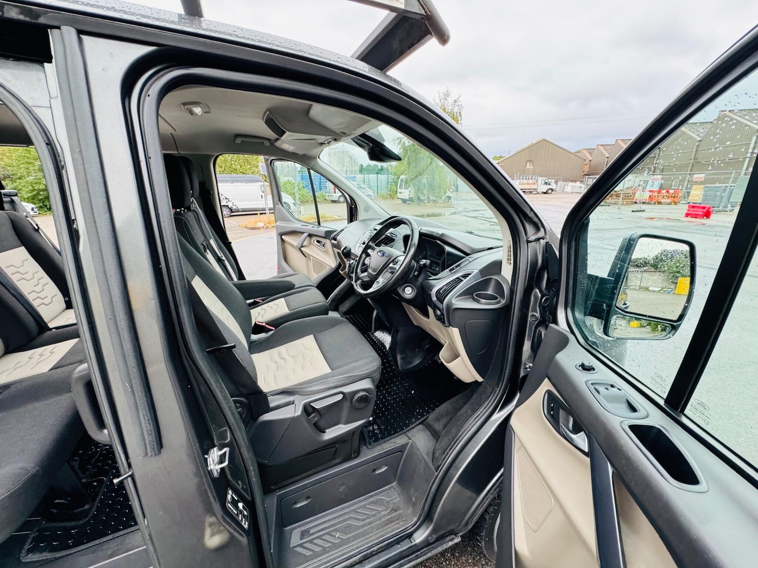 Used Ford Transit Custom 2017 for sale - 76423381: Photo 15