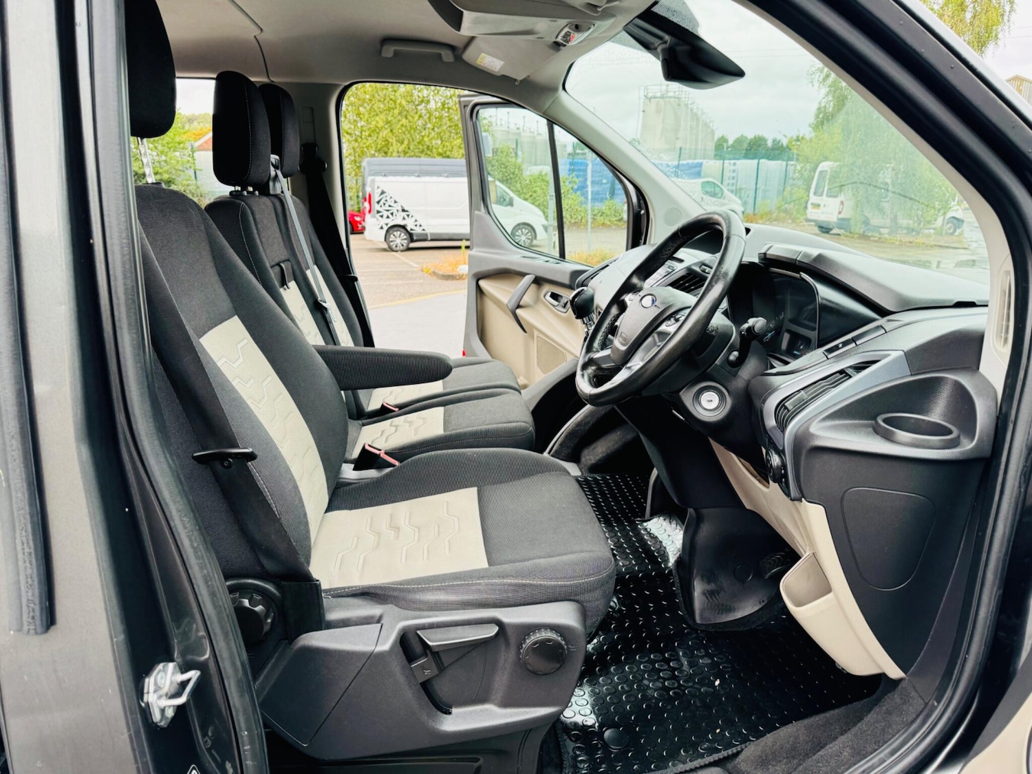 Used Ford Transit Custom 2017 for sale - 76423381: Photo 16