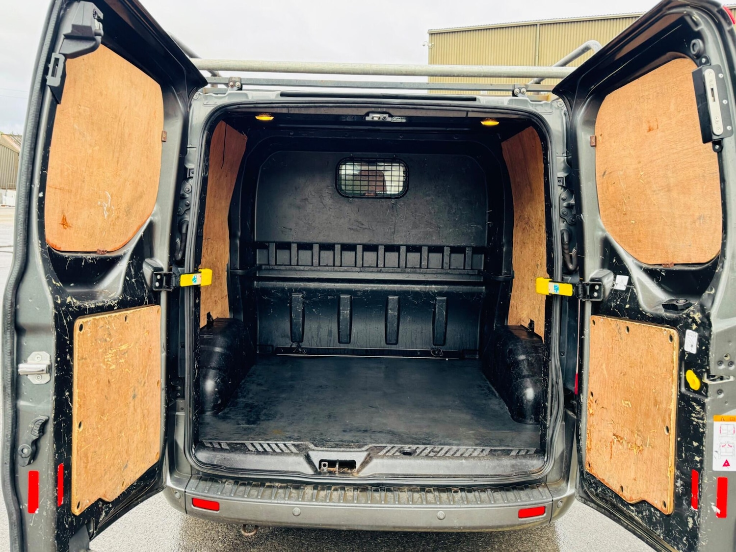 Used Ford Transit Custom 2017 for sale - 76423381: Photo 20