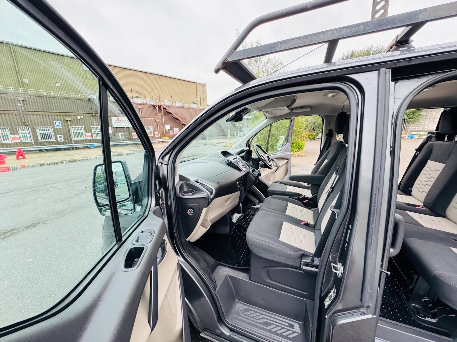 Used Ford Transit Custom 2017 for sale - 76423381: Photo 8