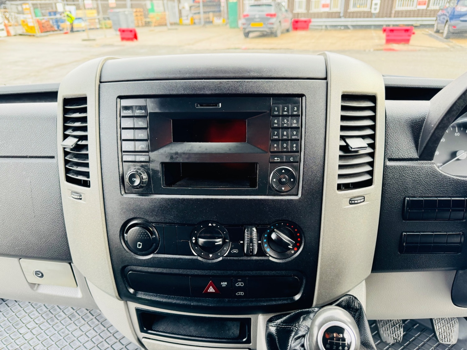 Used Mercedes-Benz Sprinter 2017 for sale - 77262429: Photo 15