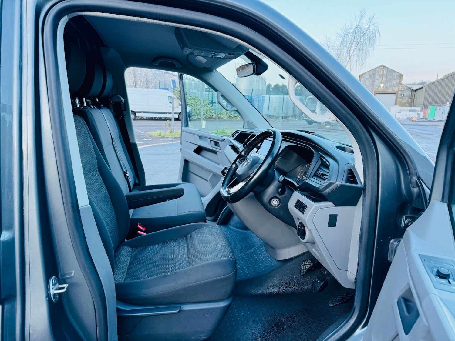 Used Volkswagen Transporter 2020 for sale - 77162114: Photo 12