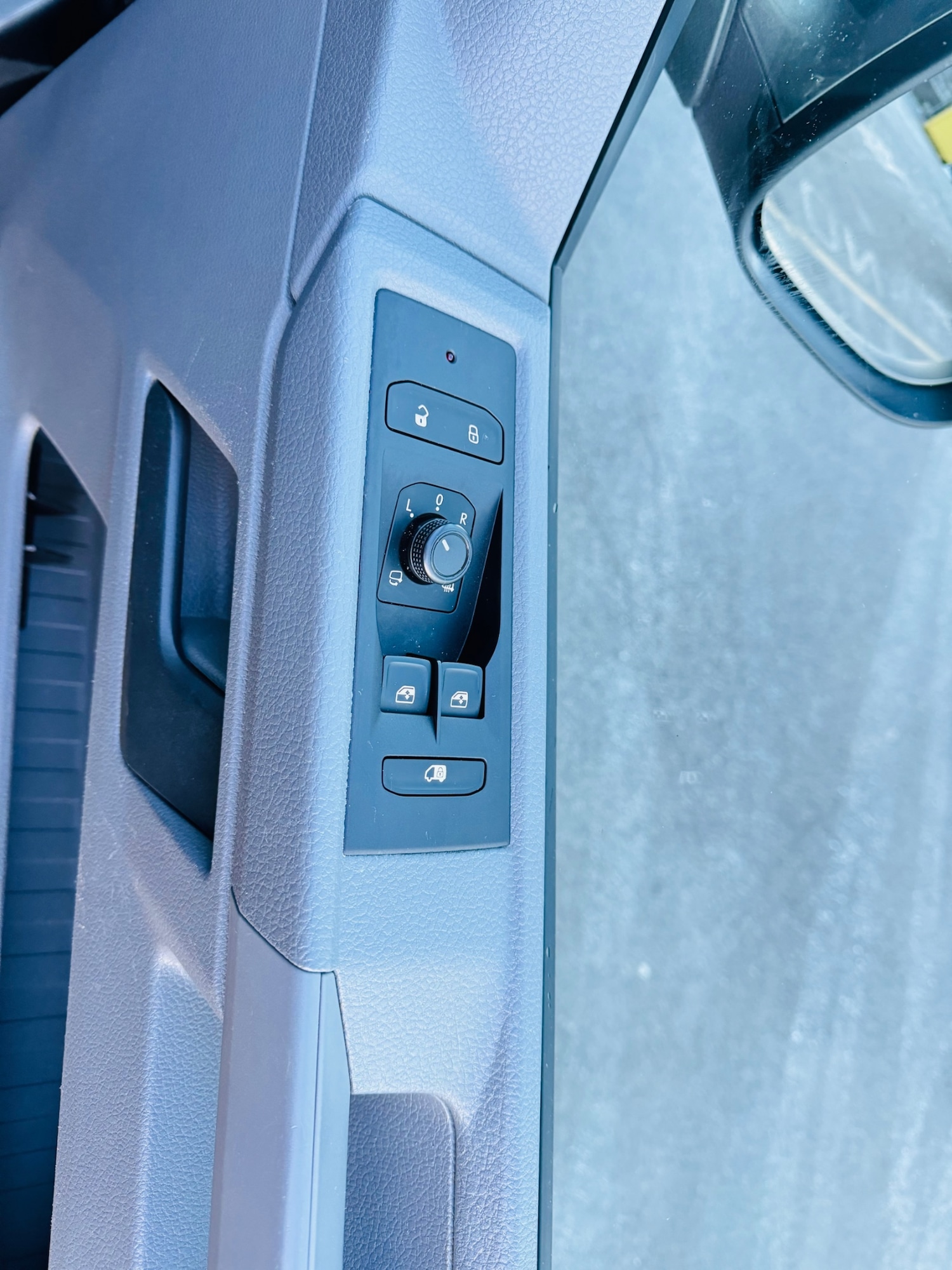 Used Volkswagen Transporter 2020 for sale - 77162114: Photo 17