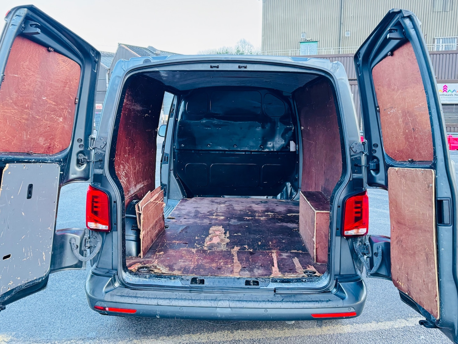 Used Volkswagen Transporter 2020 for sale - 77162114: Photo 18