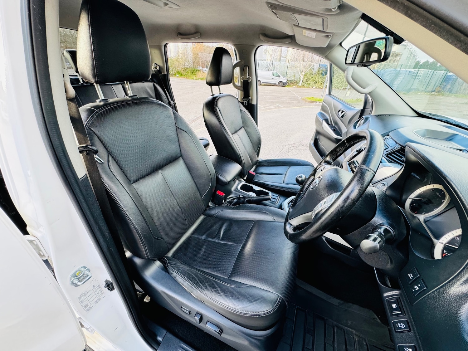 Used Nissan Navara 2018 for sale - 78069617: Photo 19